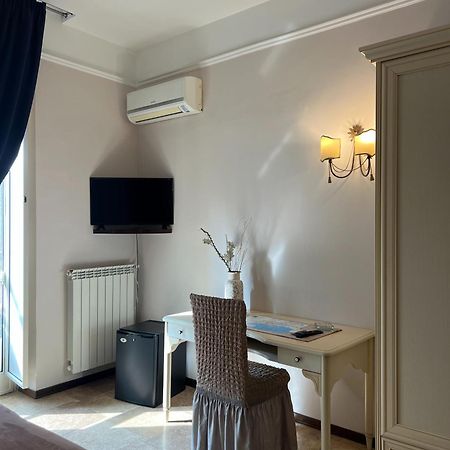 B&B La Dimora Di Nettuno 나폴리 외부 사진