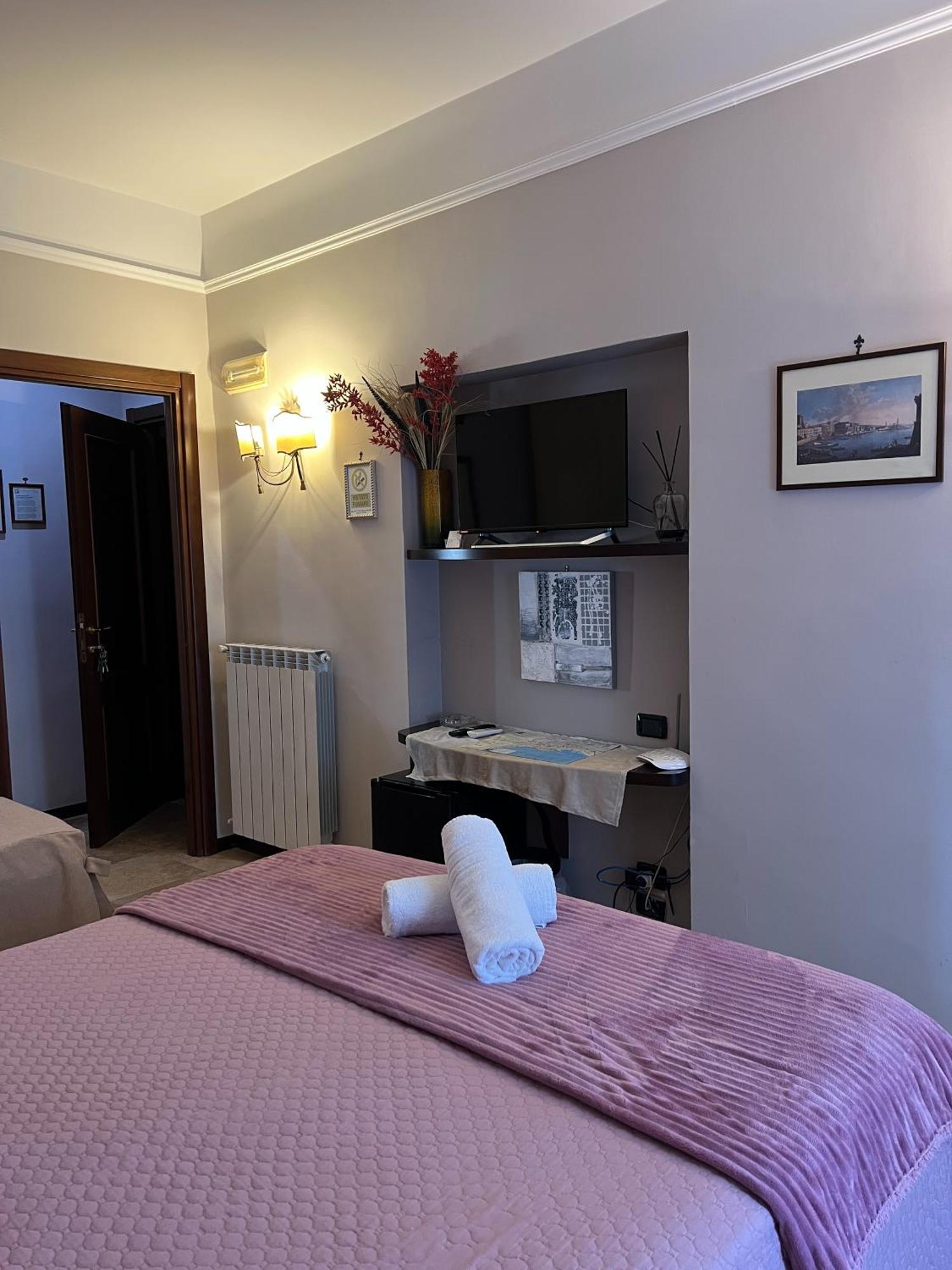 B&B La Dimora Di Nettuno 나폴리 외부 사진
