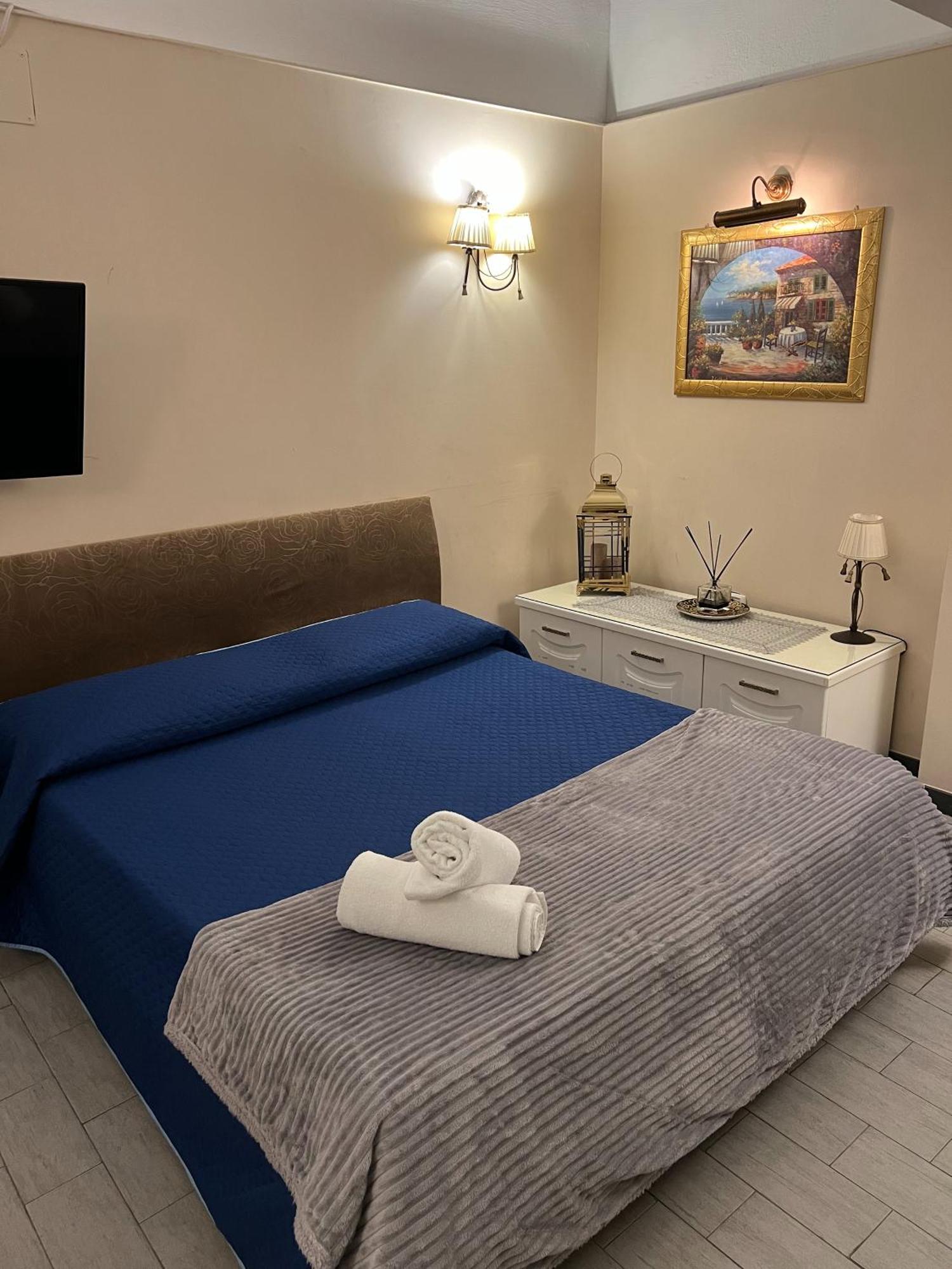 B&B La Dimora Di Nettuno 나폴리 외부 사진